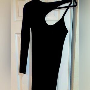 One sleeve cut out Zara dress body con